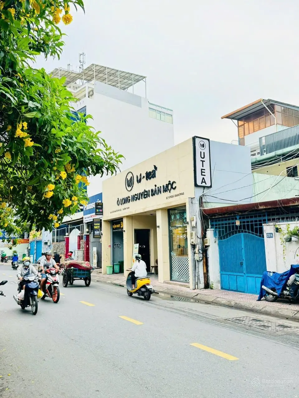 MT Nguyễn Văn Đậu, P.11, Q.Bình Thạnh - DT: 10m x 26m. KC: 3 Tầng - HĐT: 110 Tr/Th. Giá: 45 tỷ