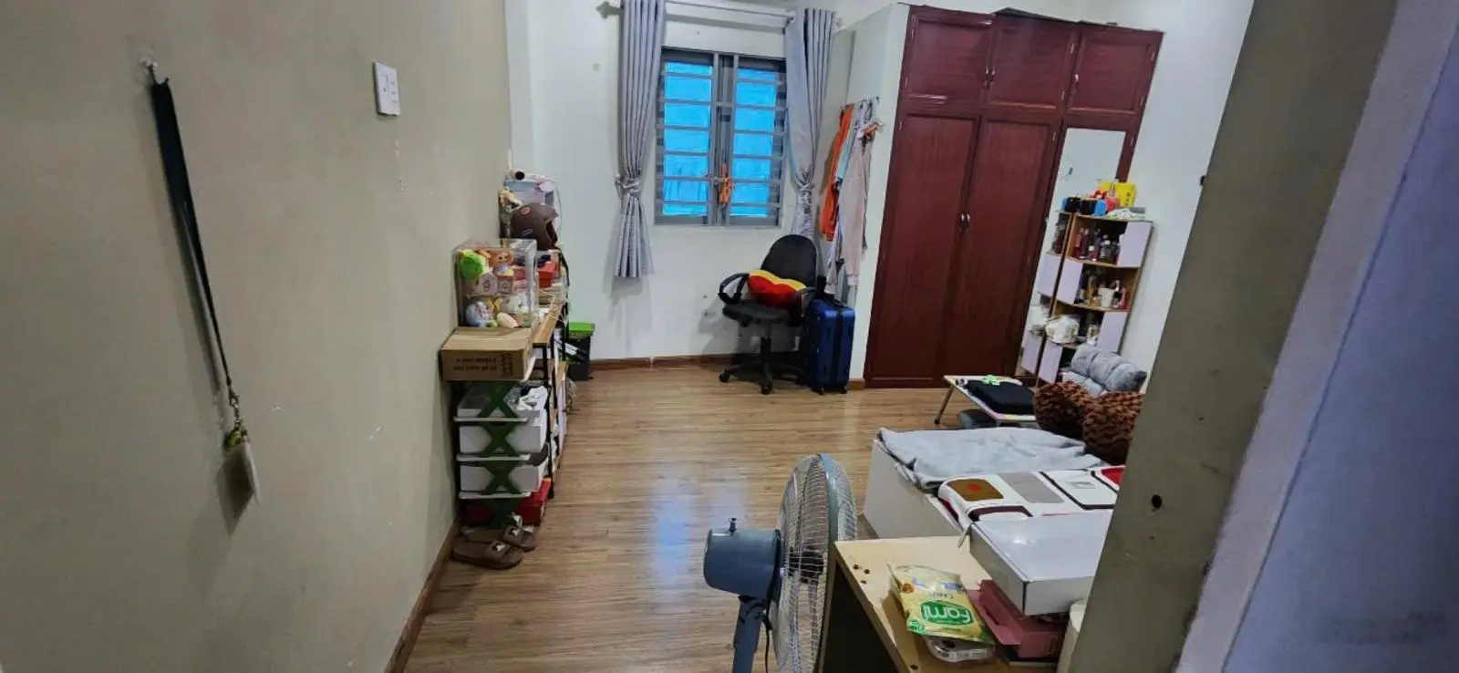 Siêu phẩm 3 tầng, Lã Xuân Oai, Long Trường, Quận 9, chỉ 4,x tỷ