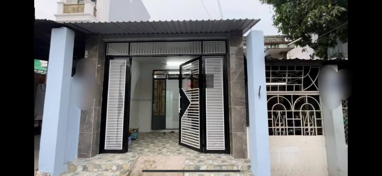 Hàng hiếm đầu tư giá tốt ngay Quốc Lộ 13, Thủ Đức, 100m2, giá chỉ 6,7 tỷ, sổ riêng