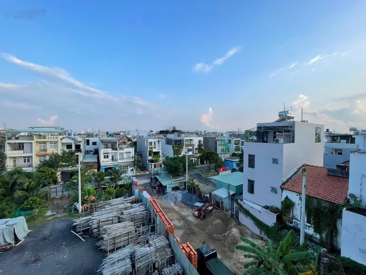 Căn góc cực VIP KDC Hồng Long cách Vạn Phúc City - giá rẻ nhất khu vực