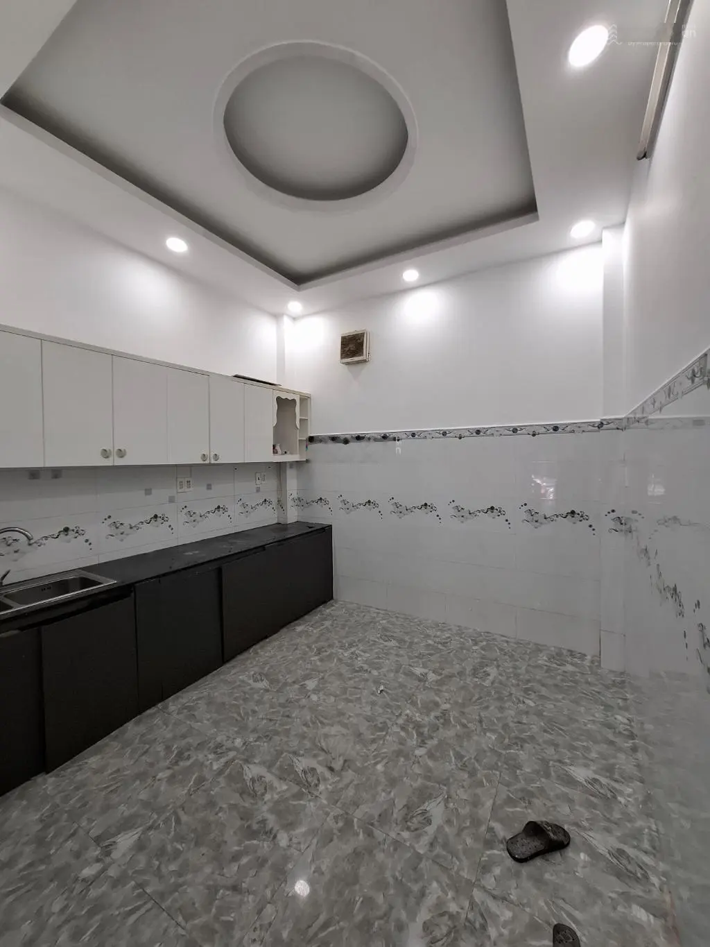 Bán nhà Tôn Thất Thuyết Quận 4 - 4 tầng đúc - 42m2 - 4 tỷ hơn - vừa ở vừa kinh doanh