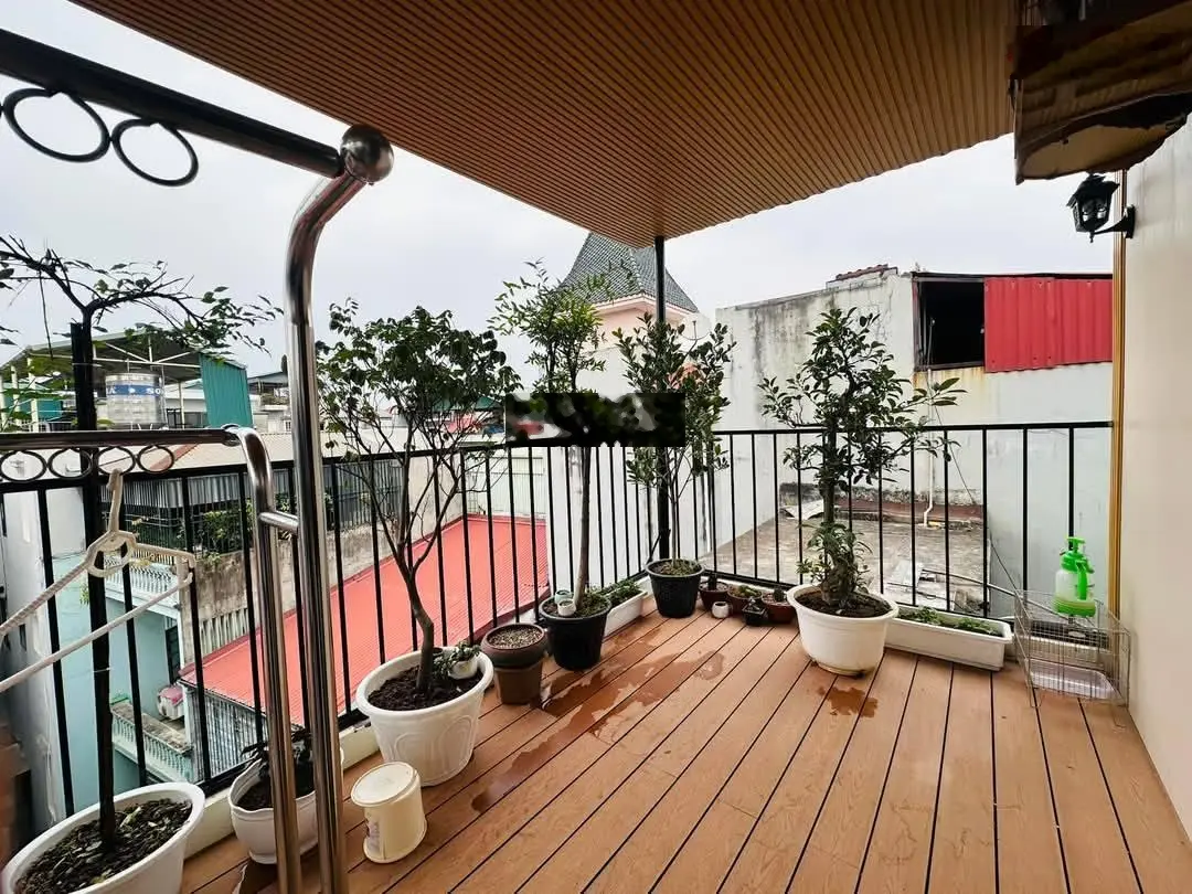 Sát phố! Bán nhà dân xây phố Trần Thái Tông, Cầu Giấy, 37m2x5 tầng ngõ thông, gần ôtô chỉ 7,25 tỷ