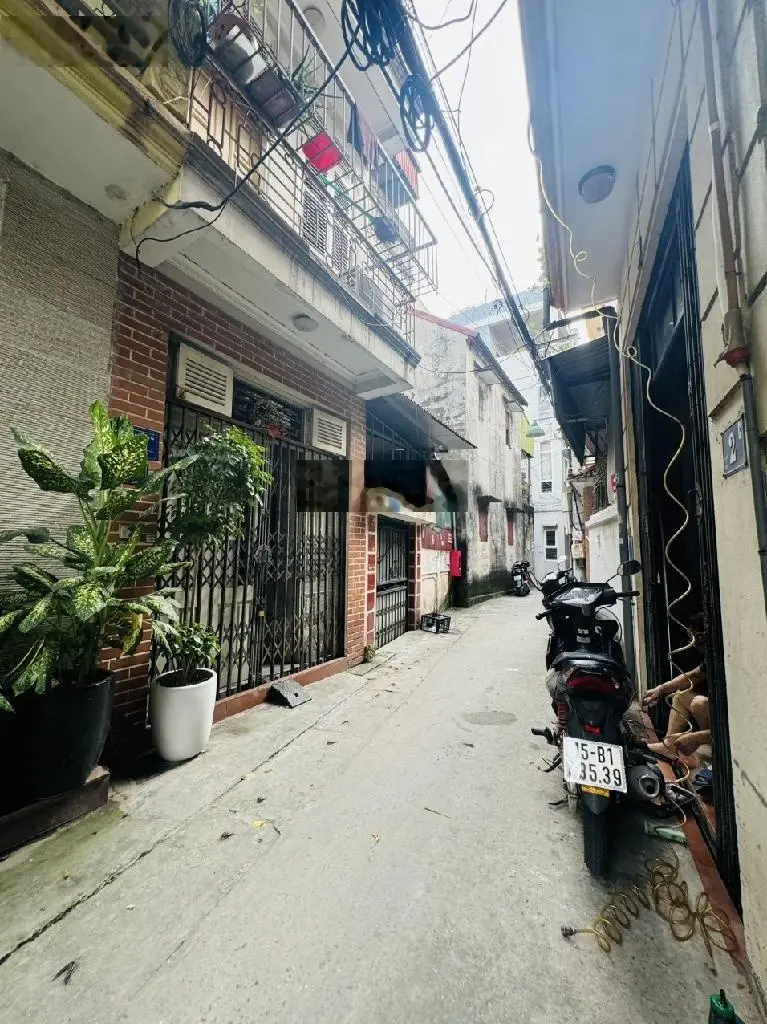 Nhà đẹp Bà Triệu gần ngã 5 Hà Trì ô tô 4 chỗ lùi cửa. Giá rẻ nhất khu vực. Tiện ích bạt ngàn