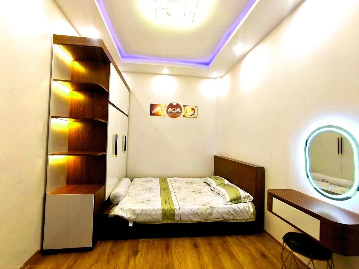 Bán nhà hoàng văn thái thanh xuân ngõ ba gác ở ngay 45m 4 tầng giá 8.6 tỷ