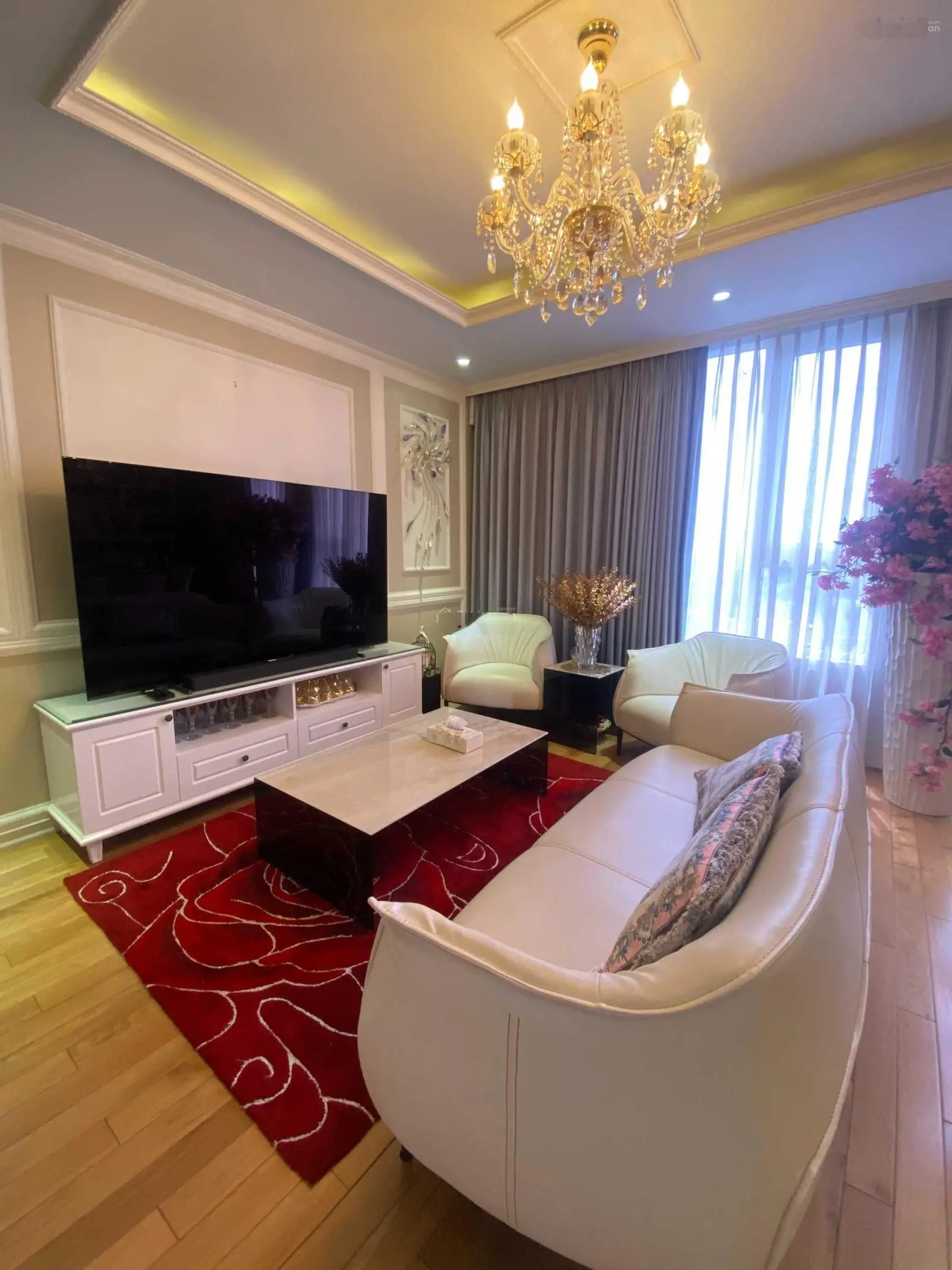 Bán căn góc 3PN/2WC 98m2 Leman Luxury ngay trung tâm Quận 3, full nội thất y hình 0934 004 ***