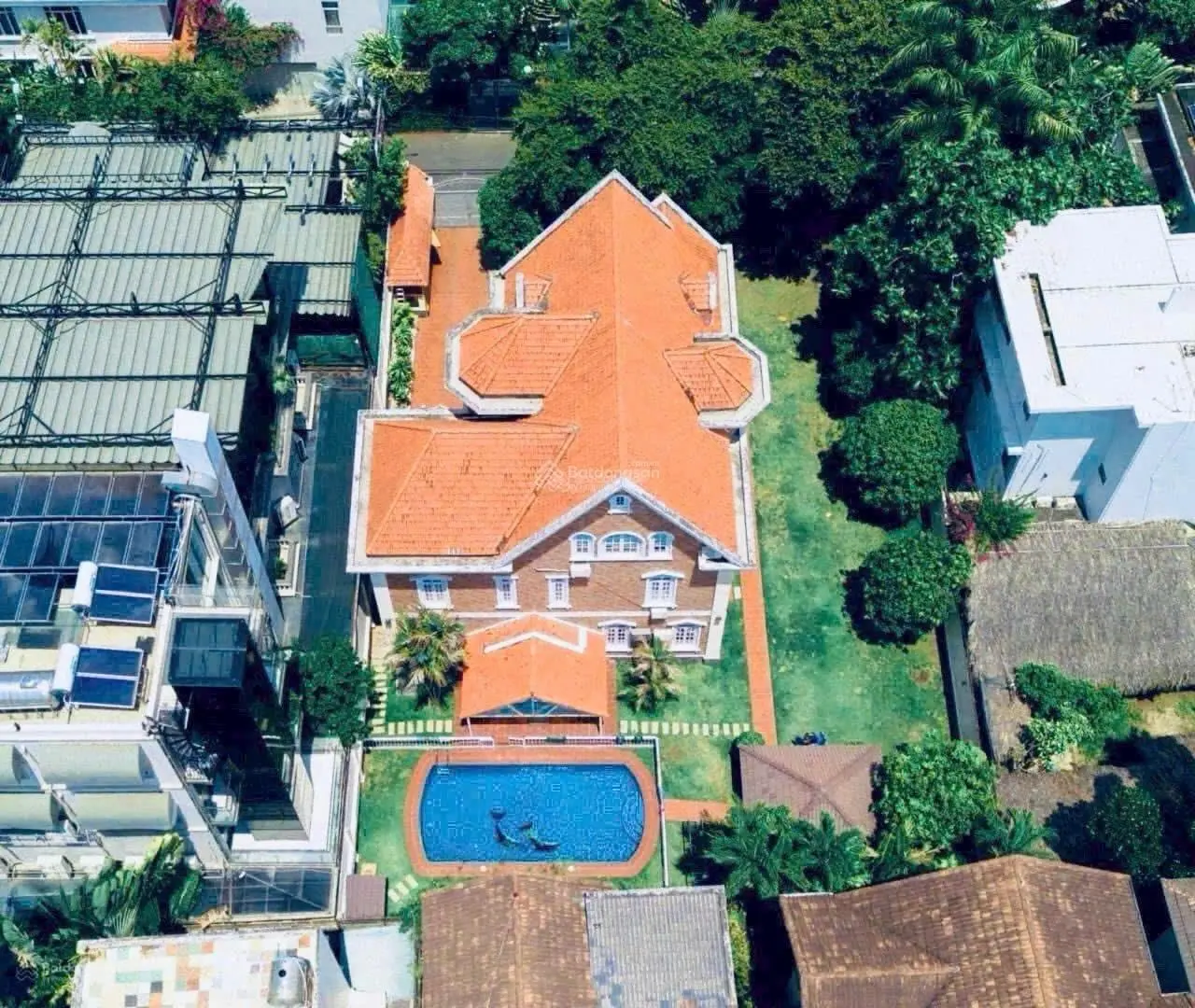 Chính chủ bán biệt thự hồ bơi ngay Trần Ngọc Diện, P Thảo Điền, Quận 2, DT 20x36m, giá 120 tỷ TL