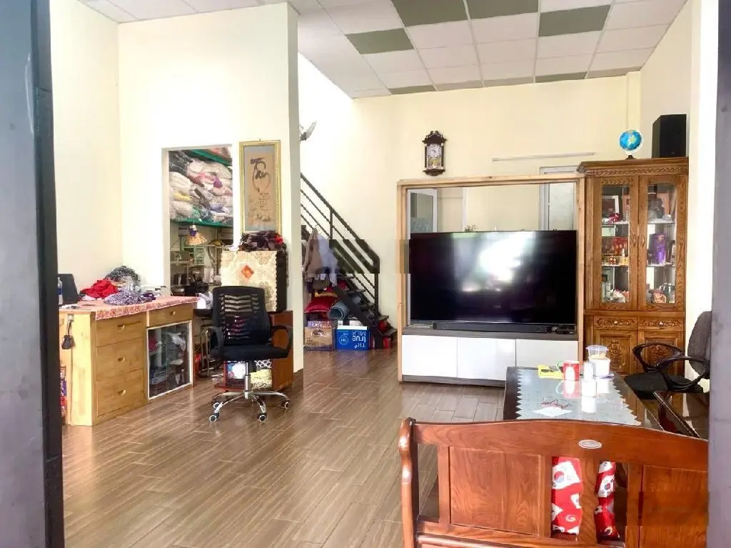 Bán gấp nhà mặt tiền đường số 1 Trường Thọ, Thủ Đức 70m2, giá chỉ 5,7 tỷ