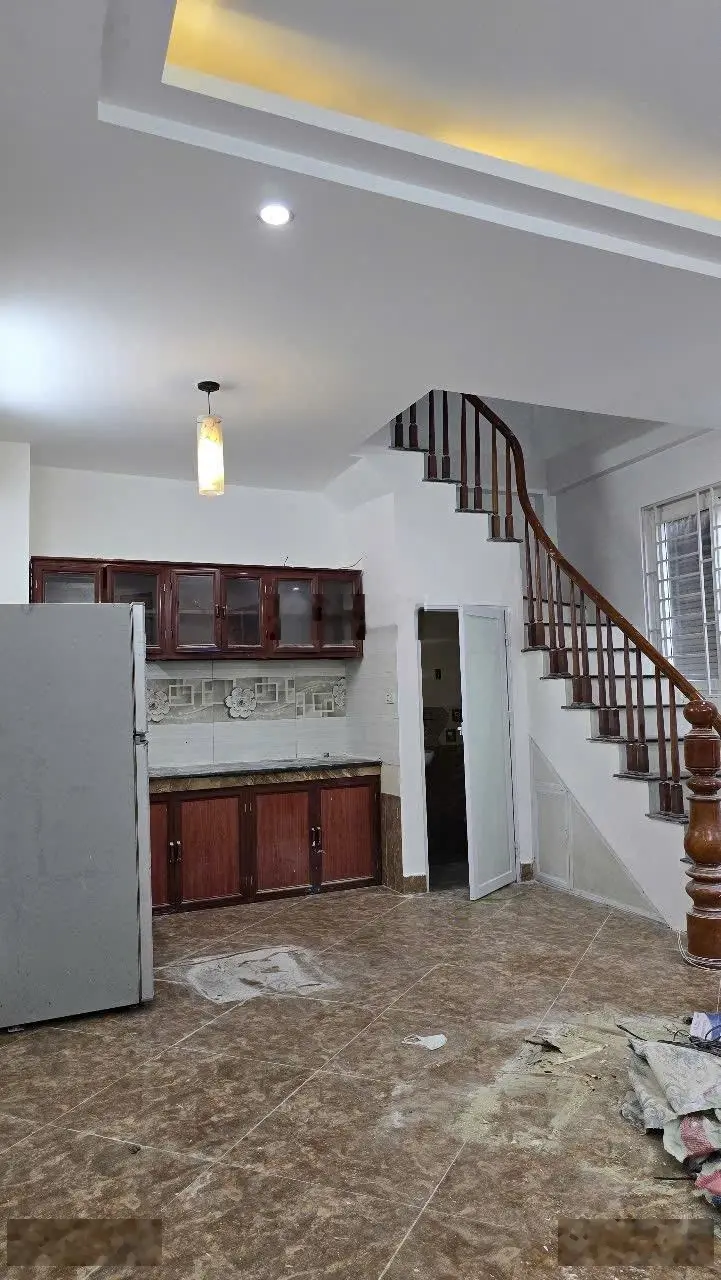 Bán nhà 4.5 tầng phố tứ liên, tây hồ, hà nội :0981222026
