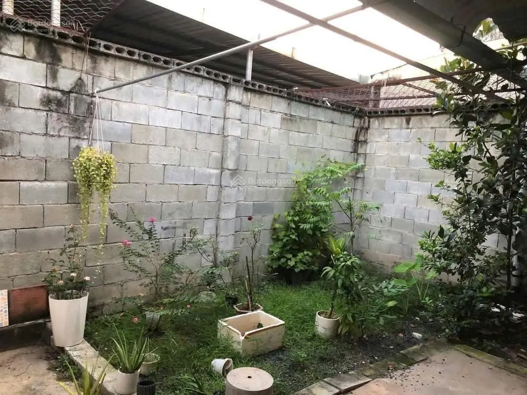 Chính chủ gửi bán nhà hẻm Trần Hưng Đạo, p. Đông Hòa Ngang 7m. Thổ full. Hiện đang cho thuê 5tr/th