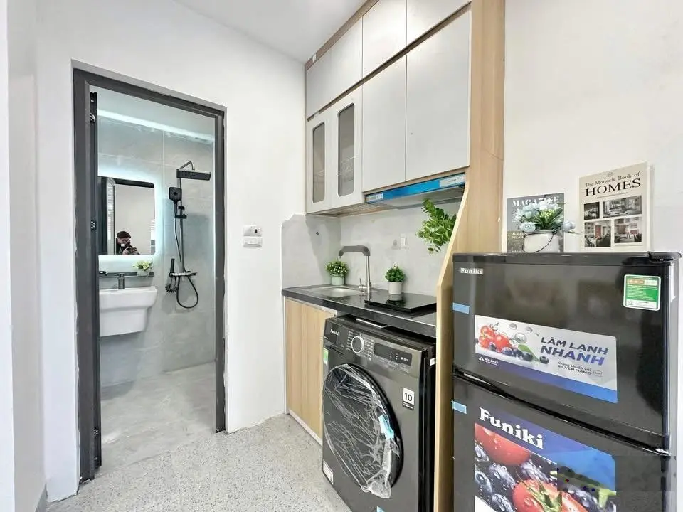 Xuân Thủy, Cầu Giấy - 75,4m2 x 7 tầng - 16 phòng full nội thất - thu nhập 100tr/tháng - giá 23.8 tỷ