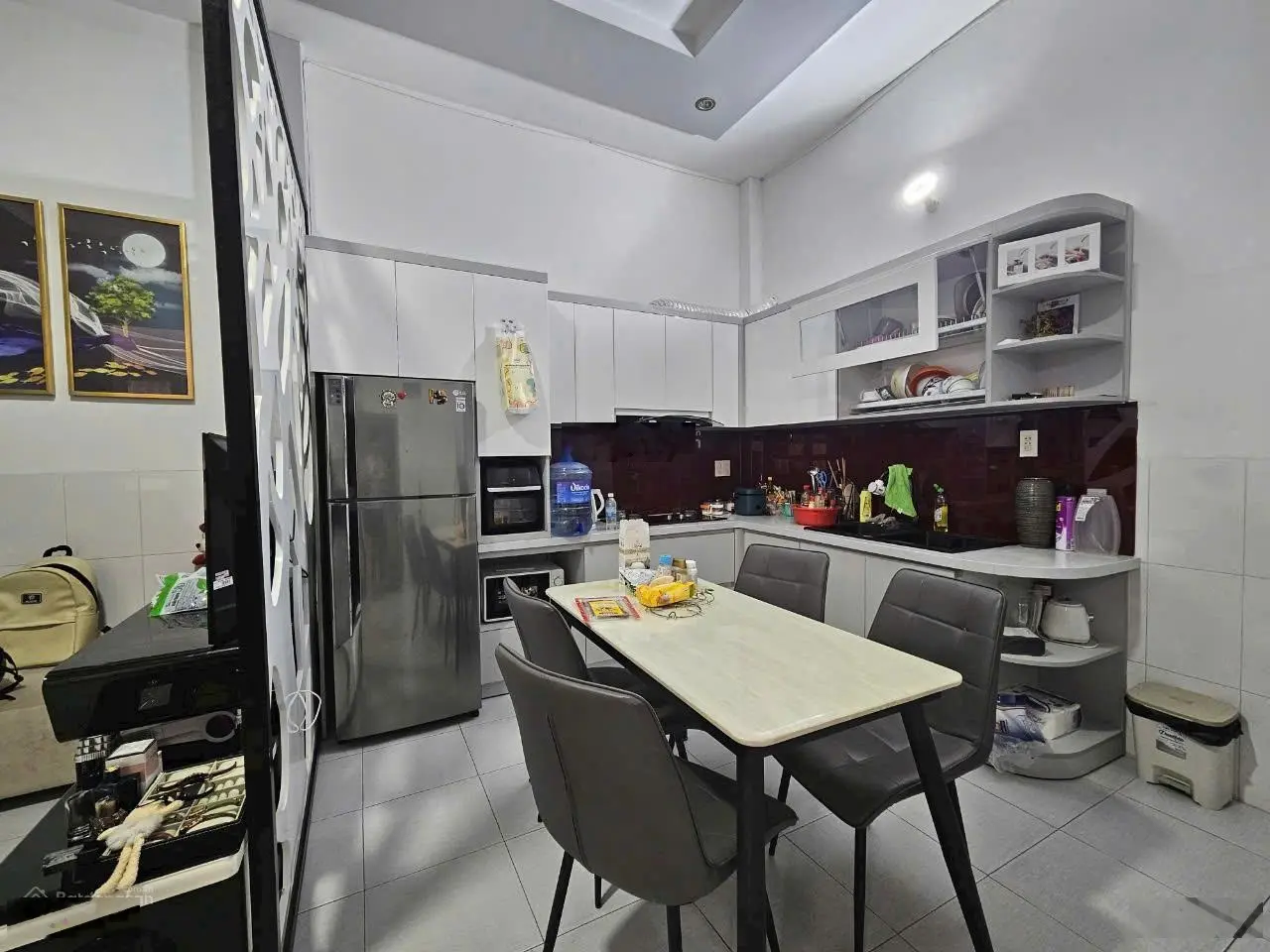 Bán nhà 2 tầng 2PN tt TP Nha Trang , hẻm Hương Lộ Ngọc Hiệp, 1 tỷ 890, sổ hoàn công có nội thất