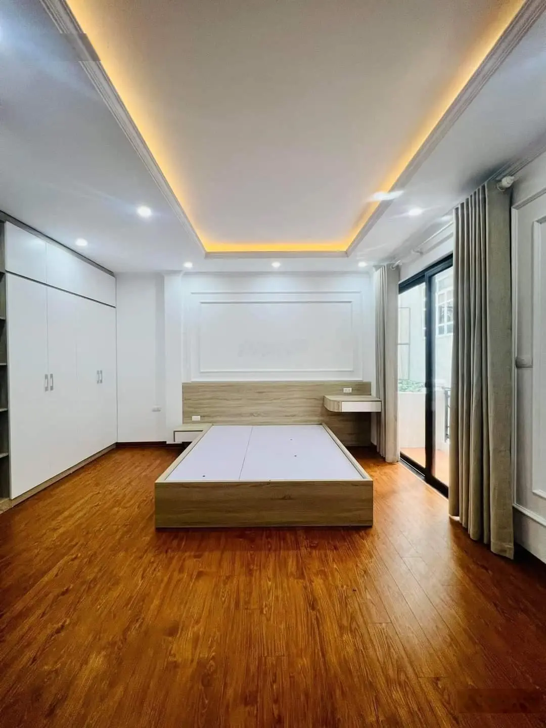 Bán nhà La Phù gần phố Lê Trọng Tấn, Geleximco 33m2, 5 tầng, 3p ngủ, 15m ô tô đỗ nhỉnh 3 tỷ