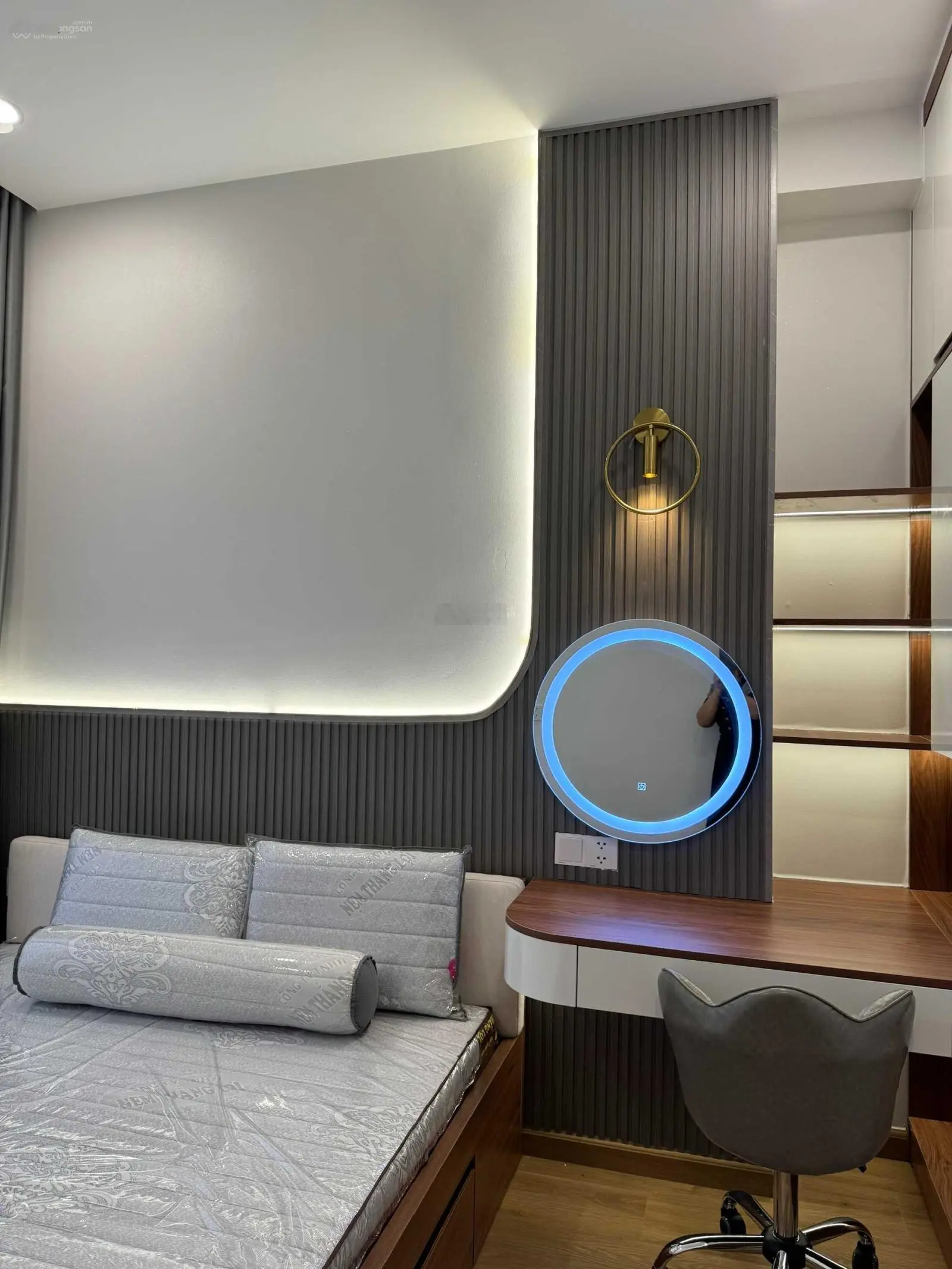Căn 2PN Rivana view sông, tầng trung đẹp giá chỉ 2 tỷ 430 - Hỗ trợ thủ tục vay lên đến 70%