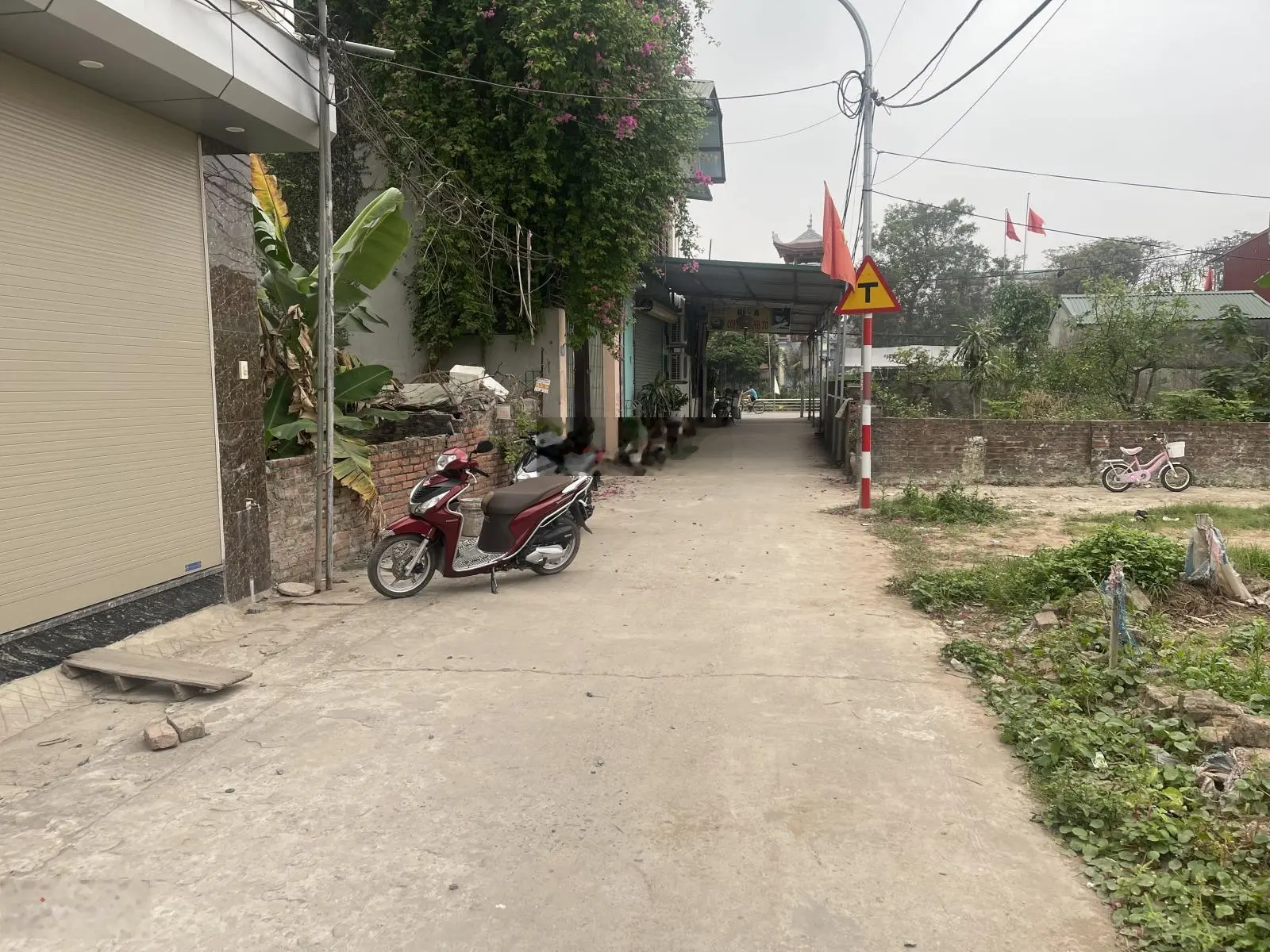 Chính chủ bán 500 m2 đất 50 năm tại Song Phương. Lh 0987 834 ***