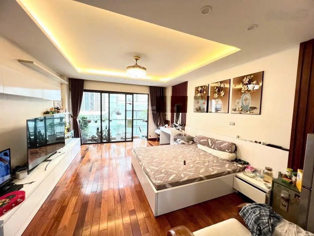 Cần bán nhà phân lô - ngay cạnh KĐT Đền Lừ ô tô 7 chỗ đỗ cửa - vào nhà