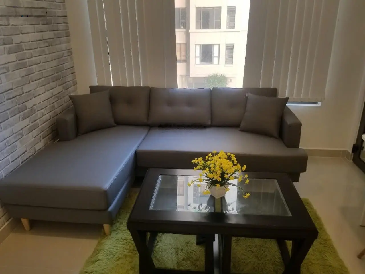 Cần bán studio 34m2 The Tresor quận 4 giá tốt nhất. LH: 0909 024 ***