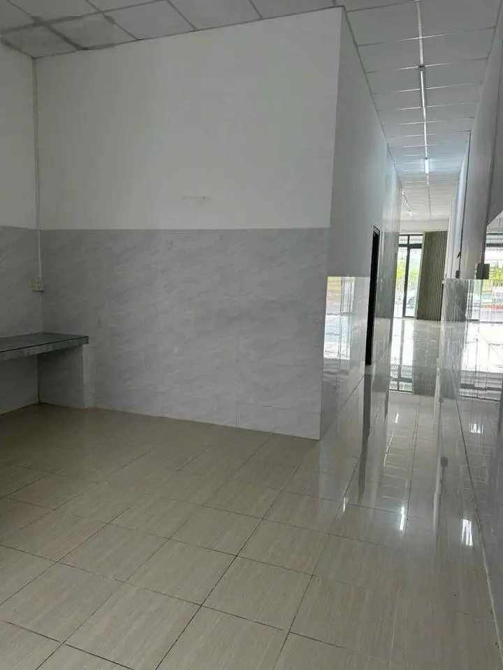Tôi bán gấp căn nhà 96m2 1 sẹc Tỉnh lộ 8, Thị Trấn Củ Chi giá 1,2 tỷ