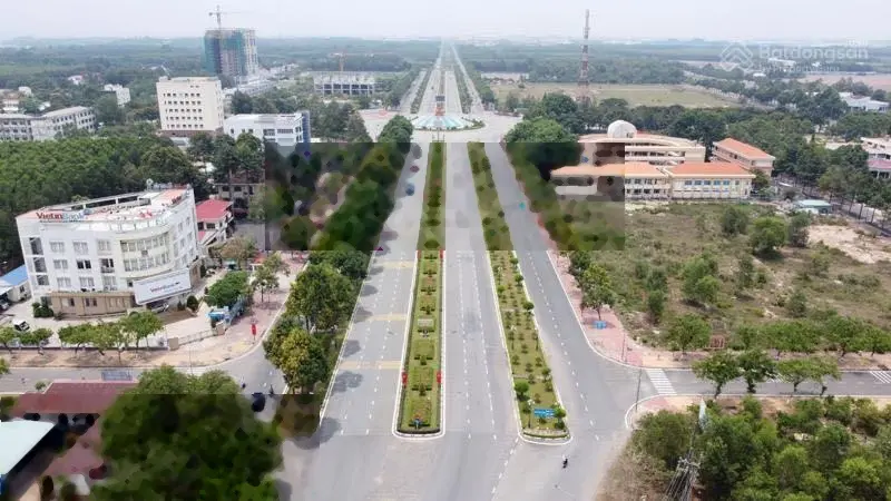Gấp 292m2 Ngay Đường Hùng Vương Giá 2tỷ050 - Ngang 10m - Liền Kề 25C Đối Diện KCN Nhơn Trạch - SHR