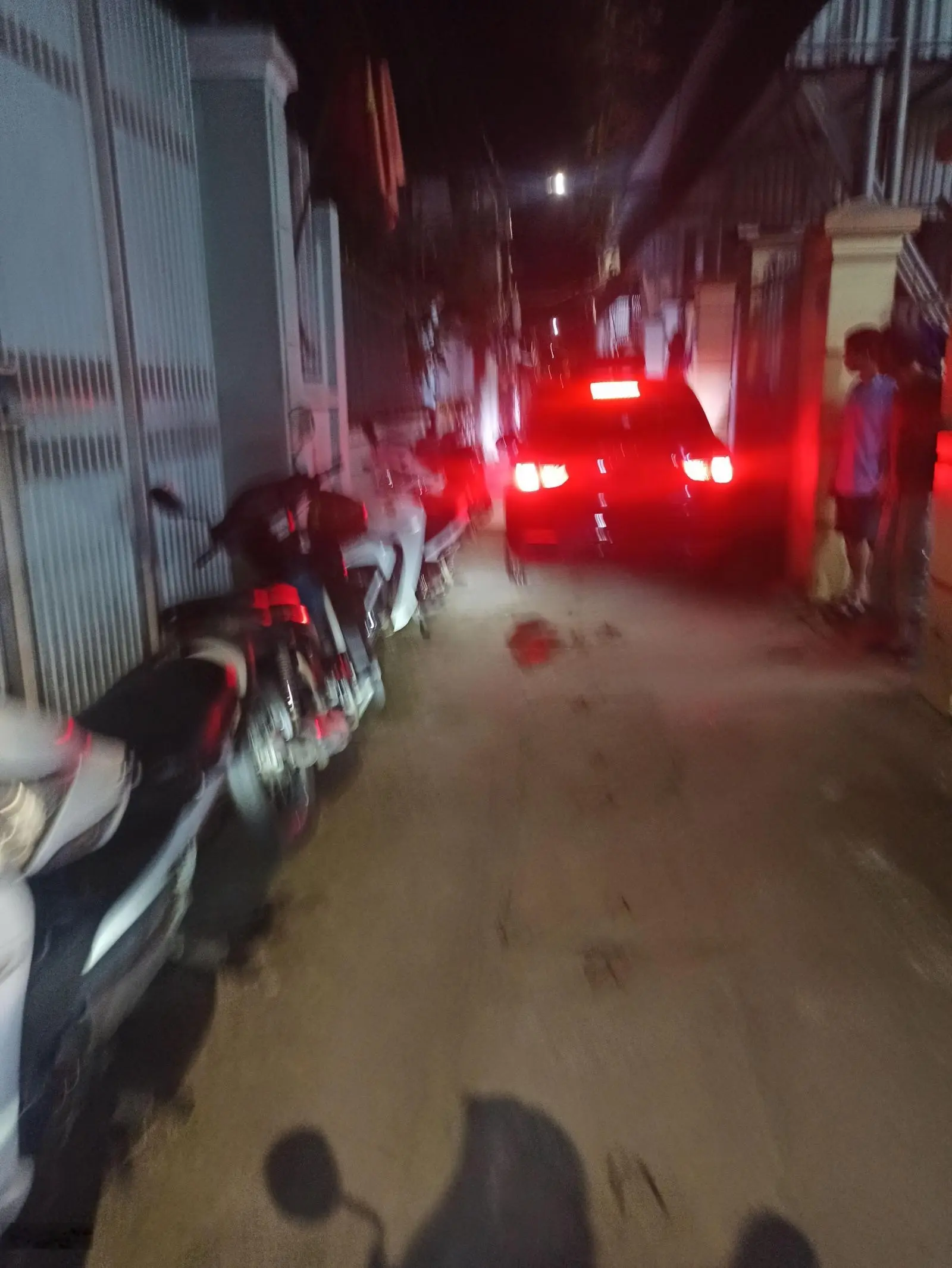 Bán đất đường Ỷ Lan ô tô thông bàn cờ giá đầu tư F0 DT74m2 nhỉnh 4 tỷ. LH 0968 861 ***