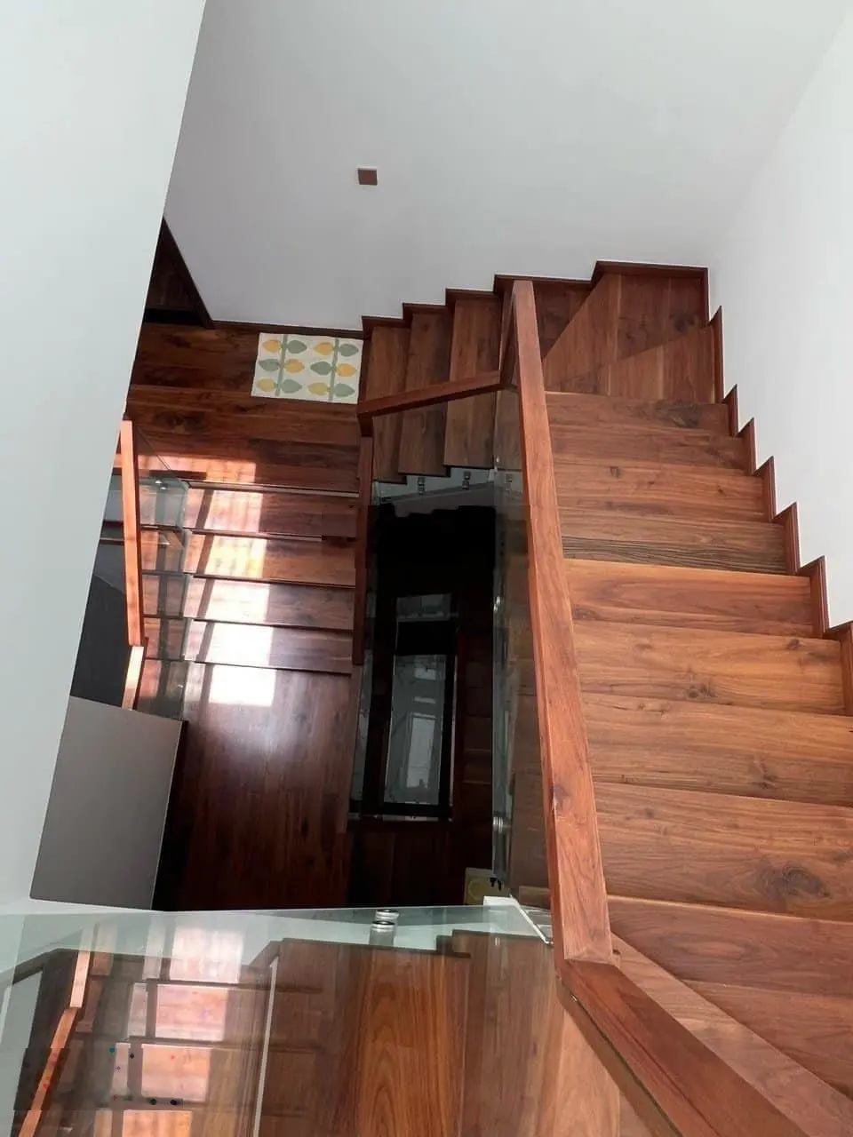 Euro ôm nhiều nên bán gấp nhà phố 3 tầng Euro Villa 1 nhà siêu đẹp