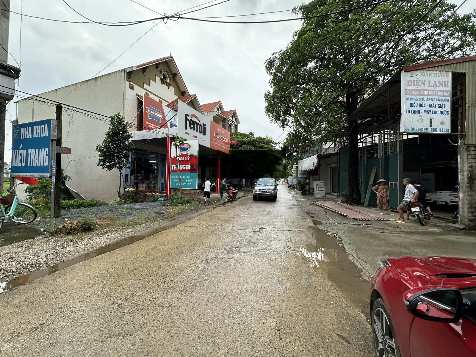91m2 sẵn nhà 2 tầng bám đường liên Xã Nam Phương Tiến kinh doanh buôn bán sầm uất. Cách Quốc Lộ 50m