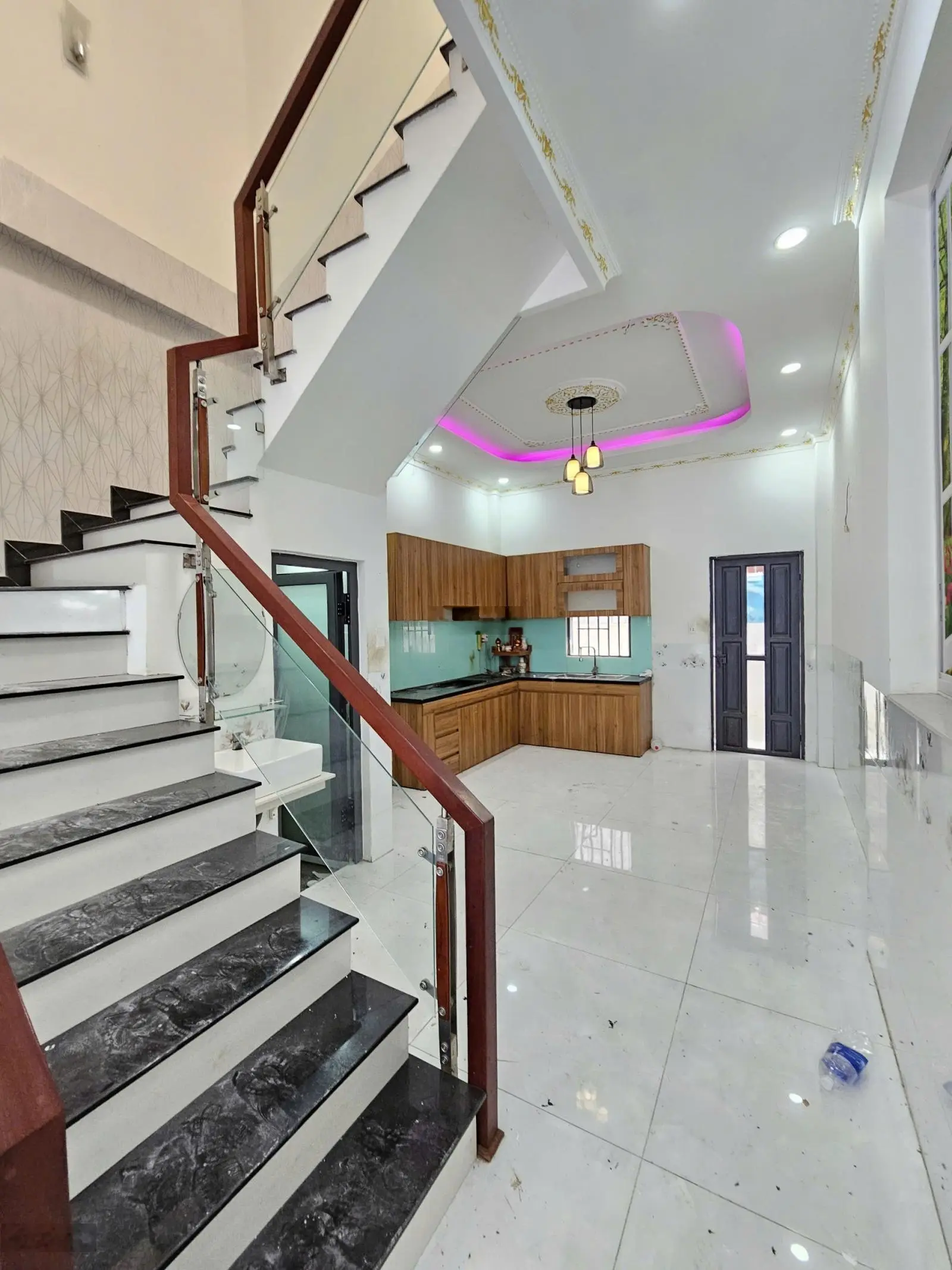 2 tỷ 7 Bán nhà rẻ nhất KDC gần chợ Phú Phong 200m, P.Bình Chuẩn, TP.Thuận An