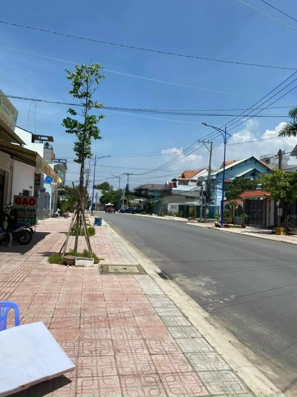Bán gấp lô đất mặt tiền võ thị sáu 20m kết nối về sân bay quốc tế long thành , 210m2 giá 1 tỷ 830 !