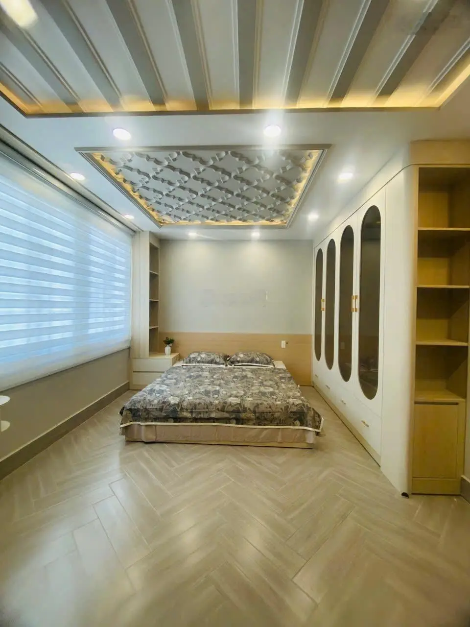Quận 7 - nhà mới ăn tết - 3 tầng - ngang 5.5m - nội thất cao cấp - giá nhỉnh 8 tỷ TL