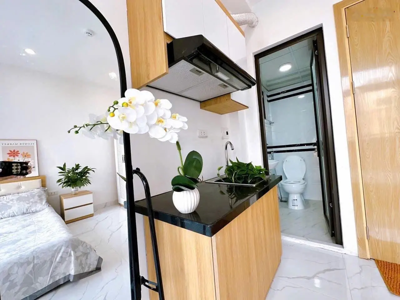 Bán toà CCMN Nhân Mỹ, ngõ thoáng, gần ô tô, 13P KK, dòng tiền 60Tr/tháng: 50m2, 6T