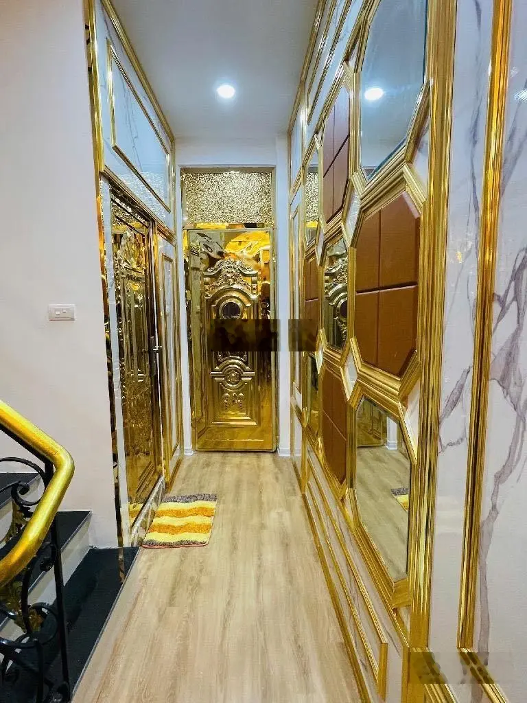 KHÁCH XEM ĐEM THEO TIỀN SIÊU PHẨM ĐẶNG TIẾN ĐÔNG - NHÀ ĐẸP KHÔNG TỲ VẾT
