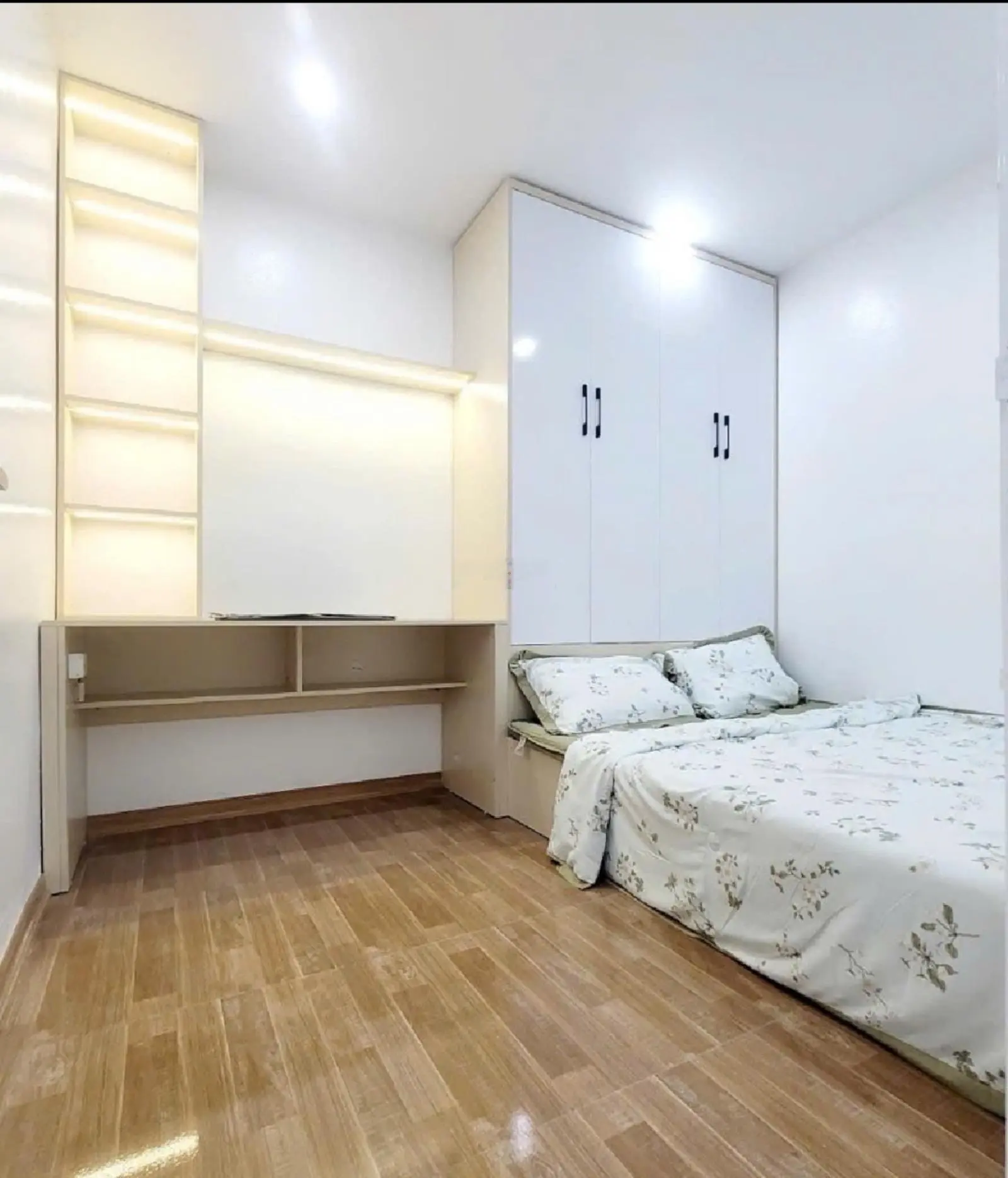 Siêu hiếm ! nhà tt tầng 1 doãn kế thiện 120m x 3pn, vị trí đắc địa ,kd tốt, ôtô đỗ cửa , chỉ 5,1 tỷ