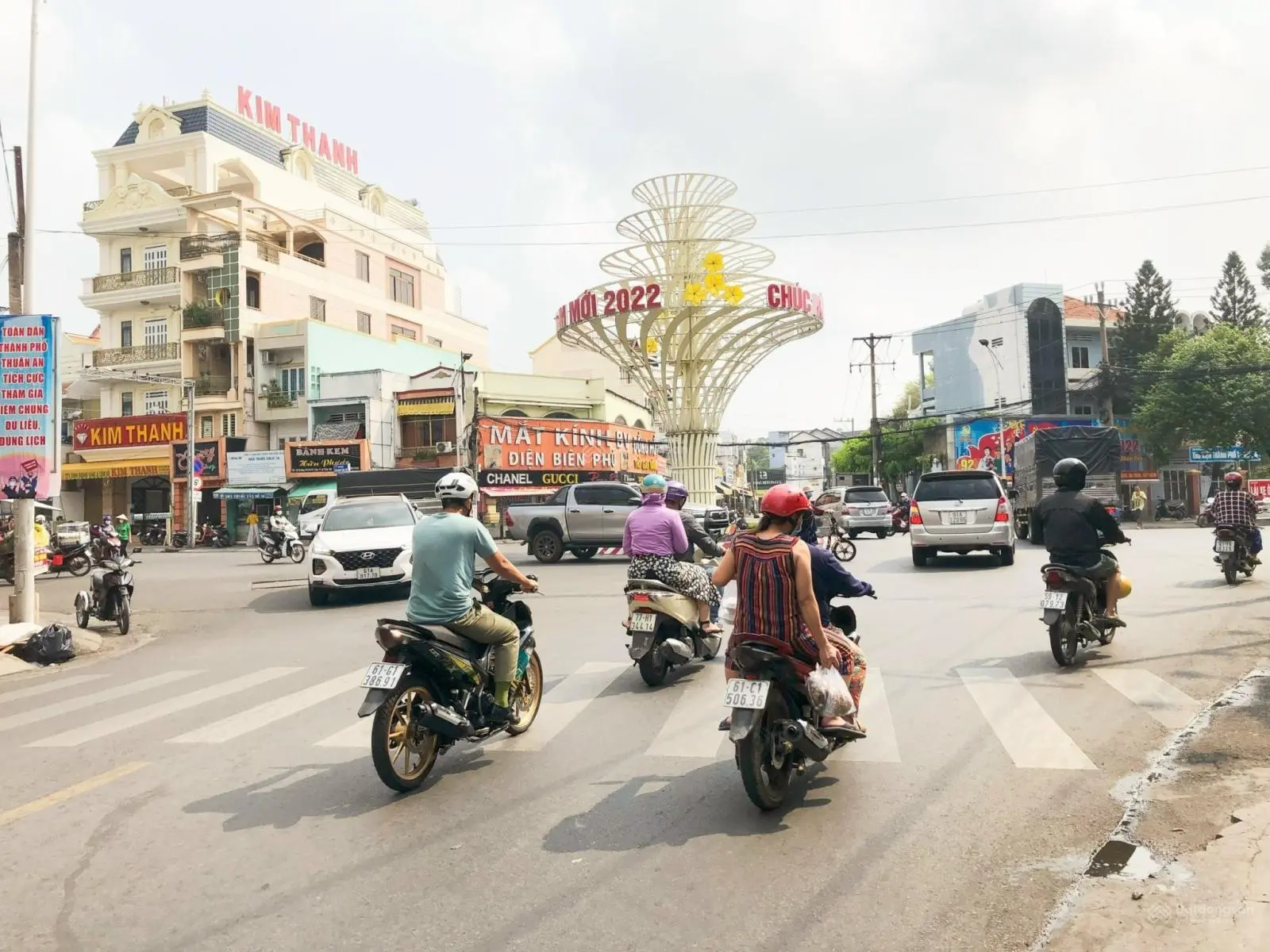 Đất 1.000m2 trung tâm Lái Thiêu giá 19tr/m2. LH 0909 036 ***