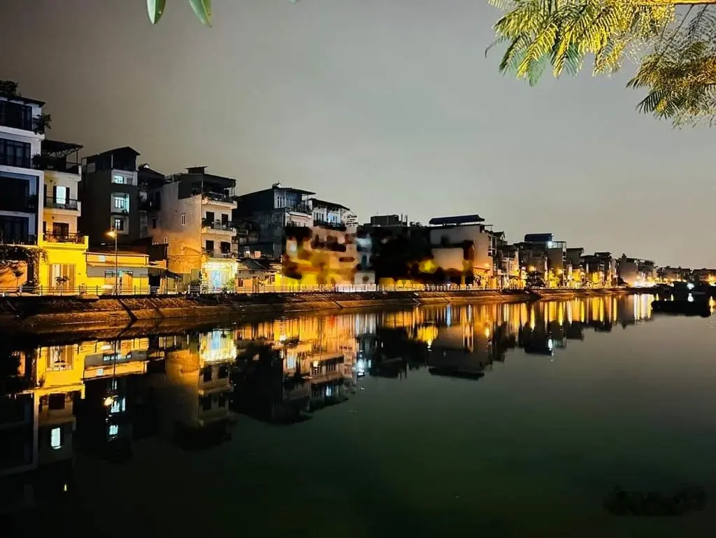 Bán 128m2 đất mặt Hồ Tai Trâu, vị trí cực kỳ đắc địa, giáp đường hồng tiến, xây nhà dòng tiền, kd