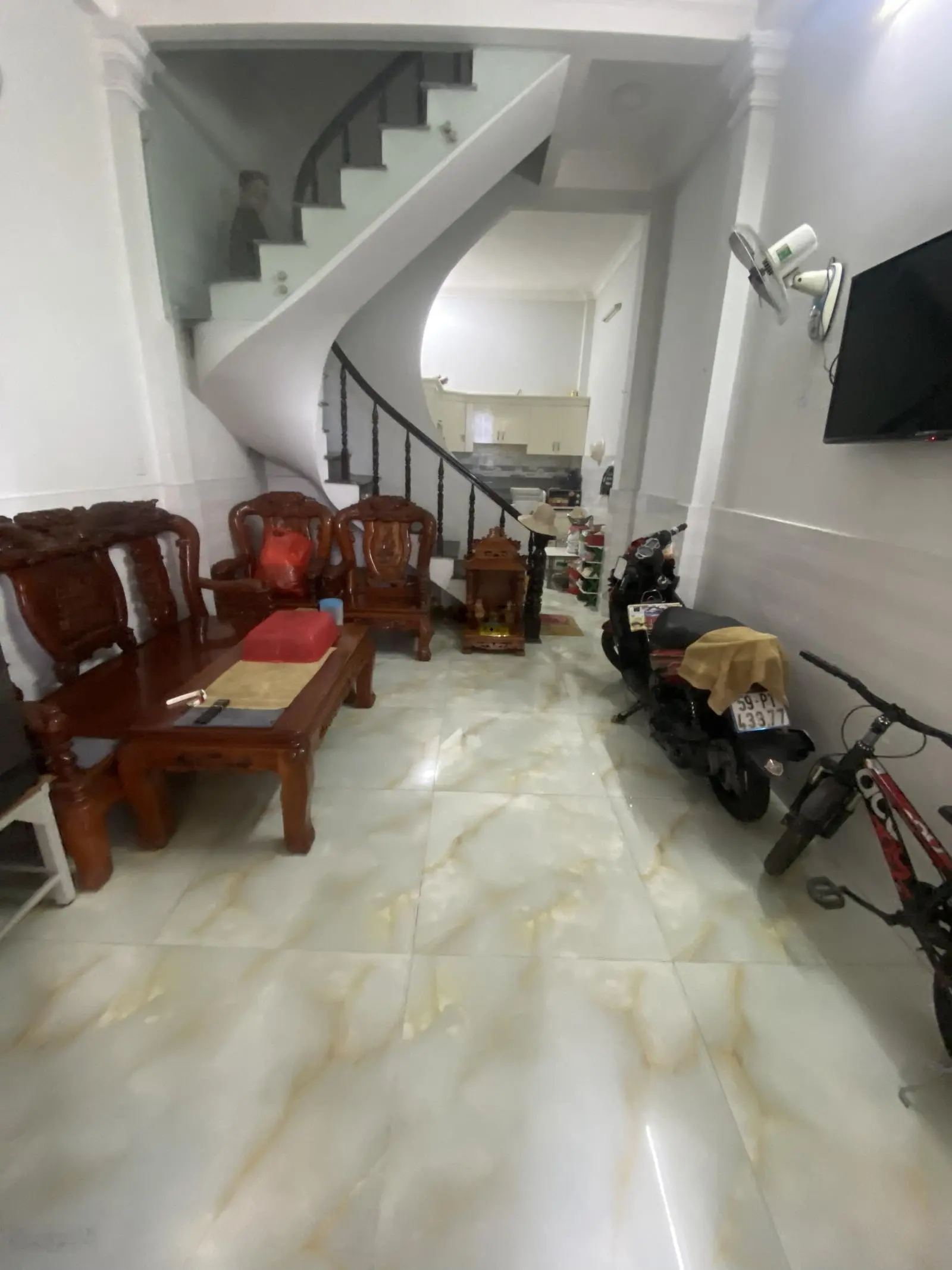 Bán nhà 1 trệt 2 Lầu Đường Phan Huy Ích, P. 15, Tân Bình. Đường 8m thông giá mềm