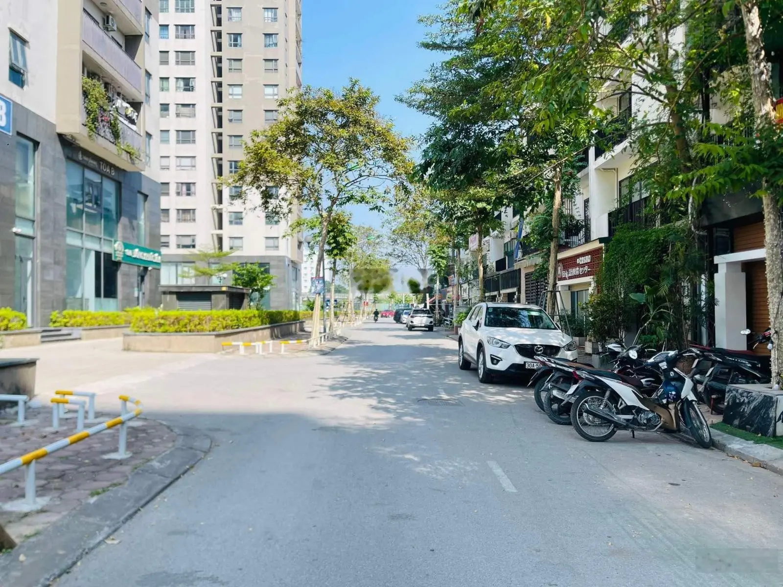 Bán nhà liền kề trịnh văn bô 79m2 vỉa hè kinh doanh tương tai cực sáng chỉ 21.5 tỷ