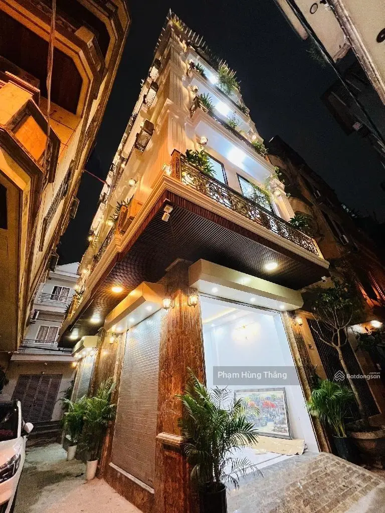 Bán nhà phố kim đồng. hoàng mai. gần 40m. 5 tầng..mt 4,5m. ô tô vào nhà. lô góc. giá chào 11 tỷ.