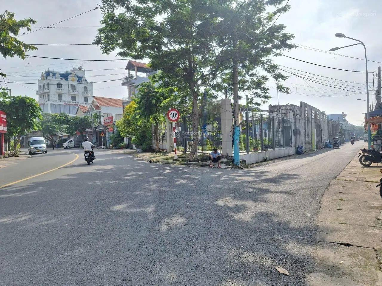 Cần bán đất giá 46 tỷ VND tại Dĩ An, Bình Dương, diện tích 841m2