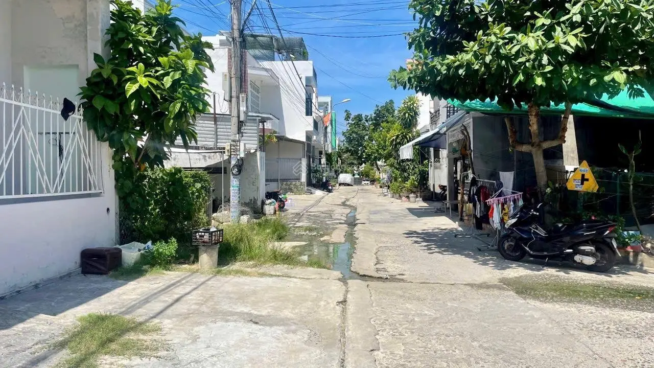 Bán lô đất TĐC Hòn Xện, Vĩnh Hoà, Nha Trang gần biển. DT 62,3m2 ngang 4m giá ngộp bán