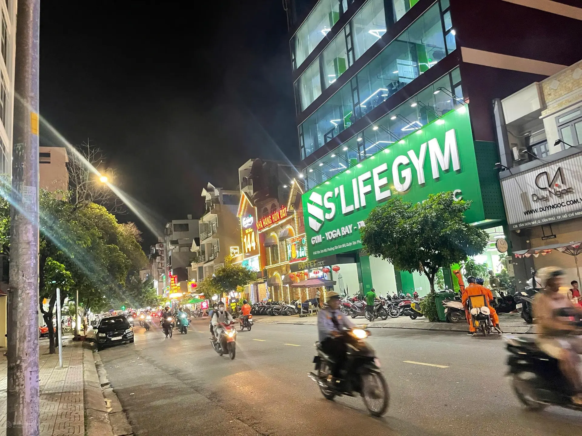 Bán Nhà 1 Trệt, 2 Lầu Mt Tân Sơn Nhì - 75 Tỷ Gần Trường Chinh