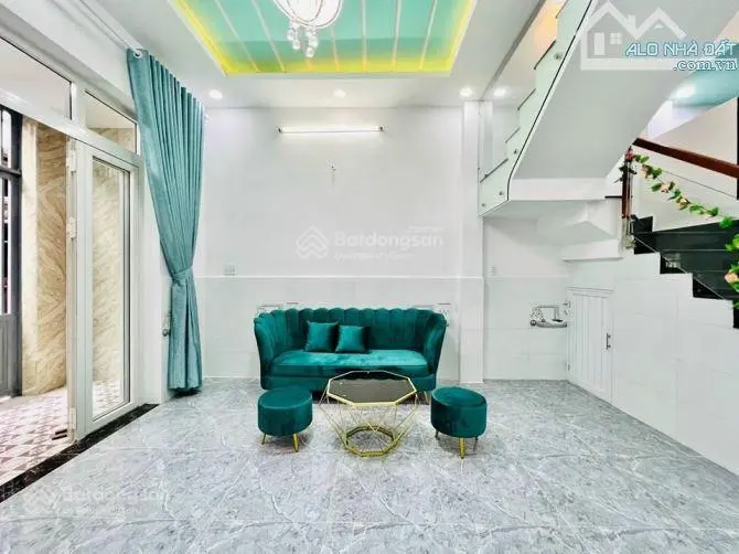 Bán nhanh nhà 40m2 Đào Duy Anh, Phường 9, Phú Nhuận. Đang cho thuê 16triệu/tháng