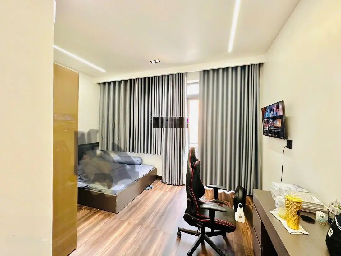 Siêu phẩm 4 tầng - ngay Cao Đẳng Công Thương Q9 - trung tâm TP Thủ Đức - 7.5 tỷ TL
