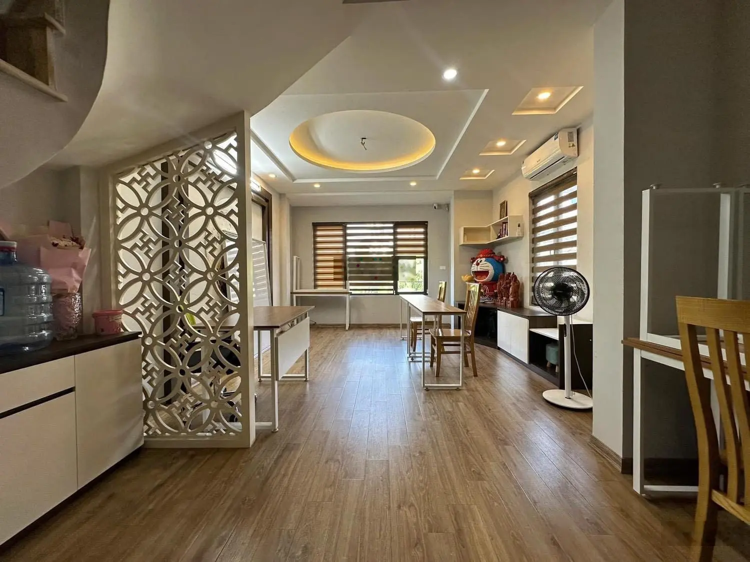 SIÊU PHẨM LÔ GÓC VIEW HỒ, TƯƠNG LAI MẶT PHỐ LỚN , KHU DÂN TRÍ CAO , 5 Tang TT Q HOÀNG MAI -10,7 Tỷ