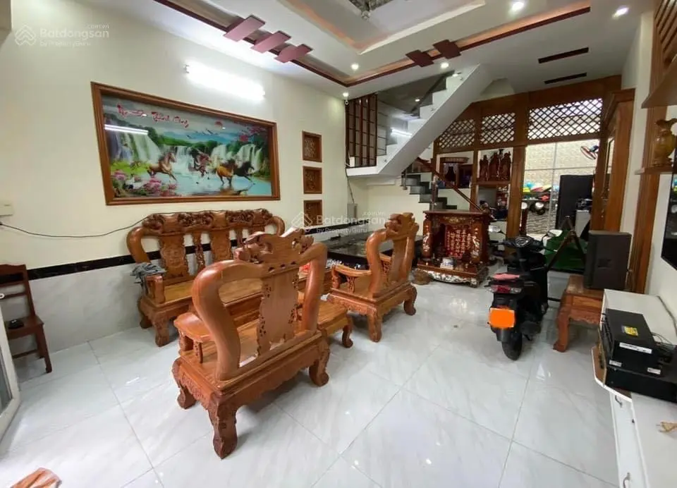 Nhà phố DT: 5 x 17m, KDC Đại Hải, gần chợ Đại Hải Hóc Môn