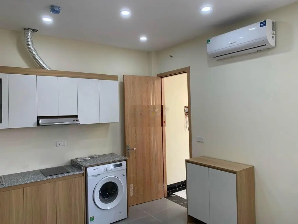 PHÂN LÔ VIP - VỈA HÈ - 3 Ô TÔ - 50m2- 7 tầng- 12 phòng cho thuê
