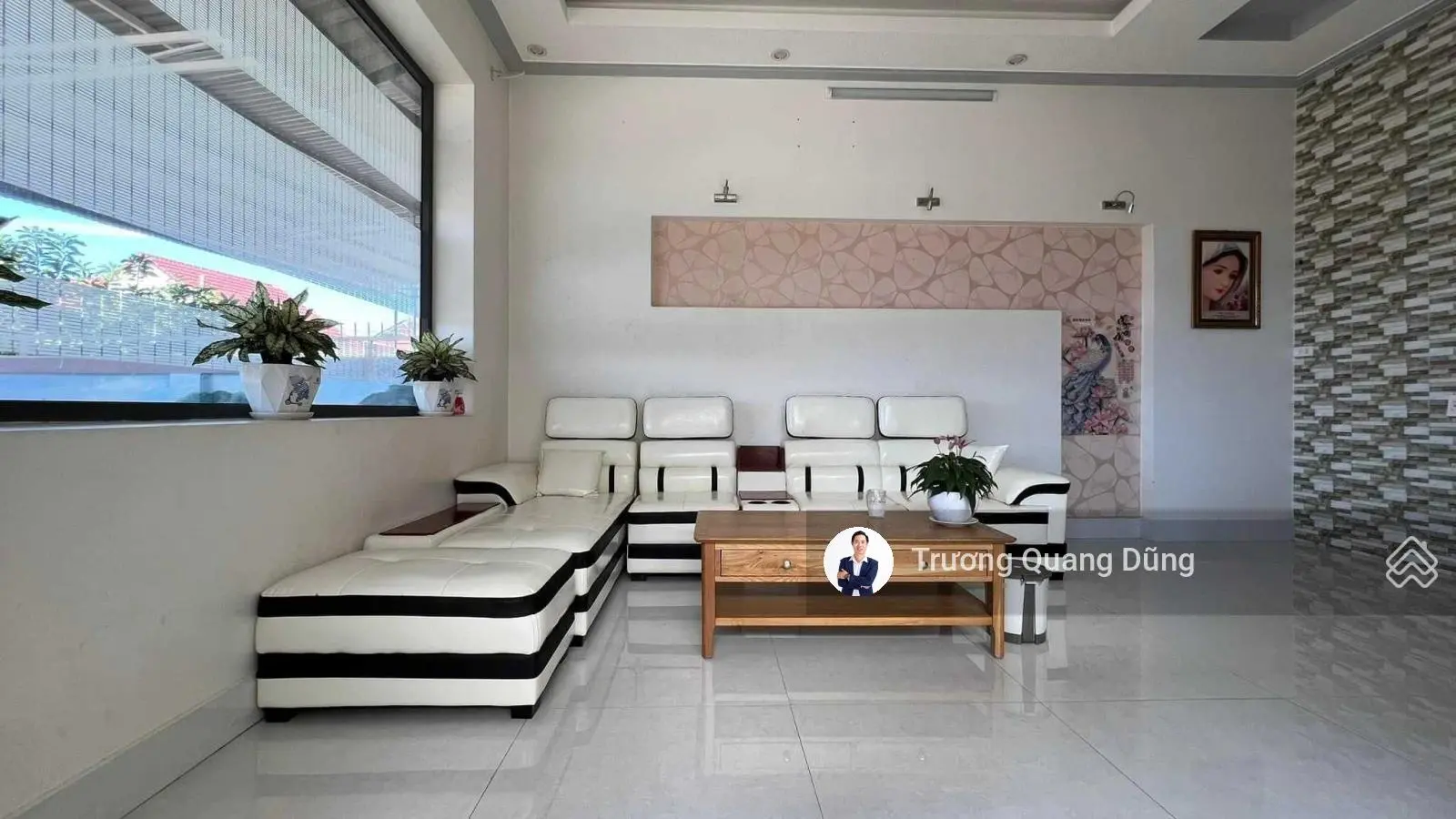 BÁN NHÀ ĐẸP 2 MẶT TIỀN TẠI TRUNG TÂM TT DI LINH, CÁCH QL20 30M, 276M2
