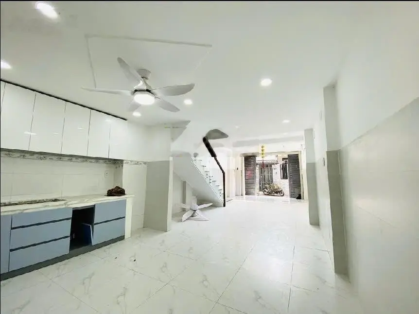 Nhà khu đồng bộ. hxh, hồ văn tư, trường thọ, thủ đức. 60m2, nở hậu. 3 tầng btct. giá chỉ 6,5 tỷ tl