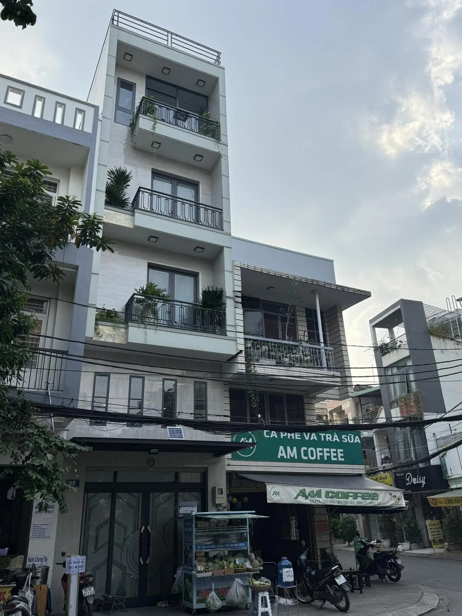 Bán nhà đẹp 5 tầng, khu vip Phạm Hùng, cách 900m Aeon Mall Cao Lỗ. Quận 8