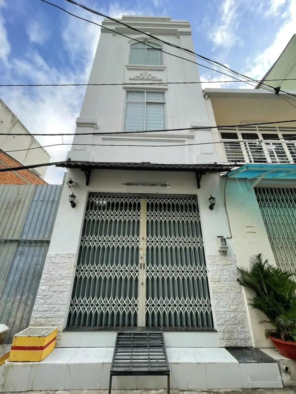 Nhà bán 1 trệt 2 lầu Nguyễn Quý Yêm, An Lạc, Quận Bình Tân, đường cụt 4m