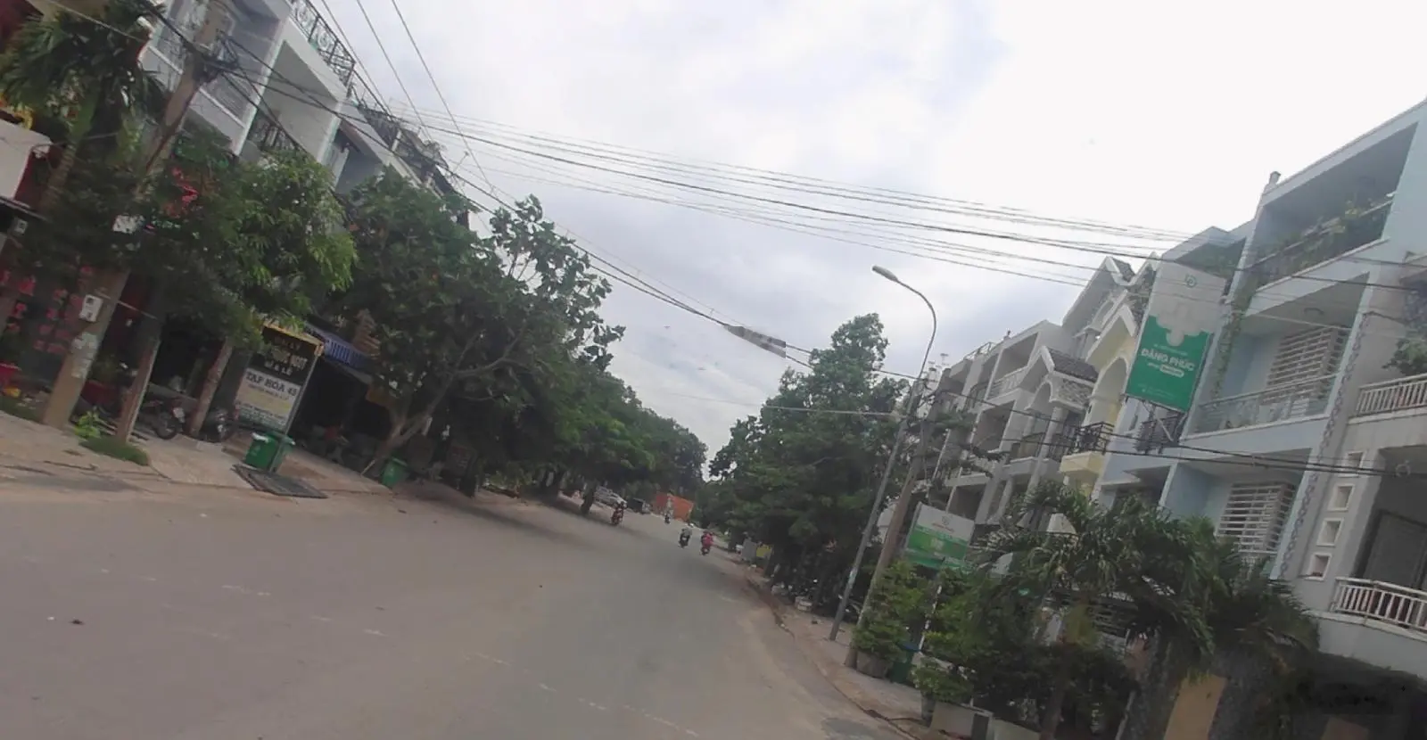 Bán đất 100m2 tại đường Hồ Học Lãm, P. An Lạc, Bình Tân. Sổ riêng, full thổ cư