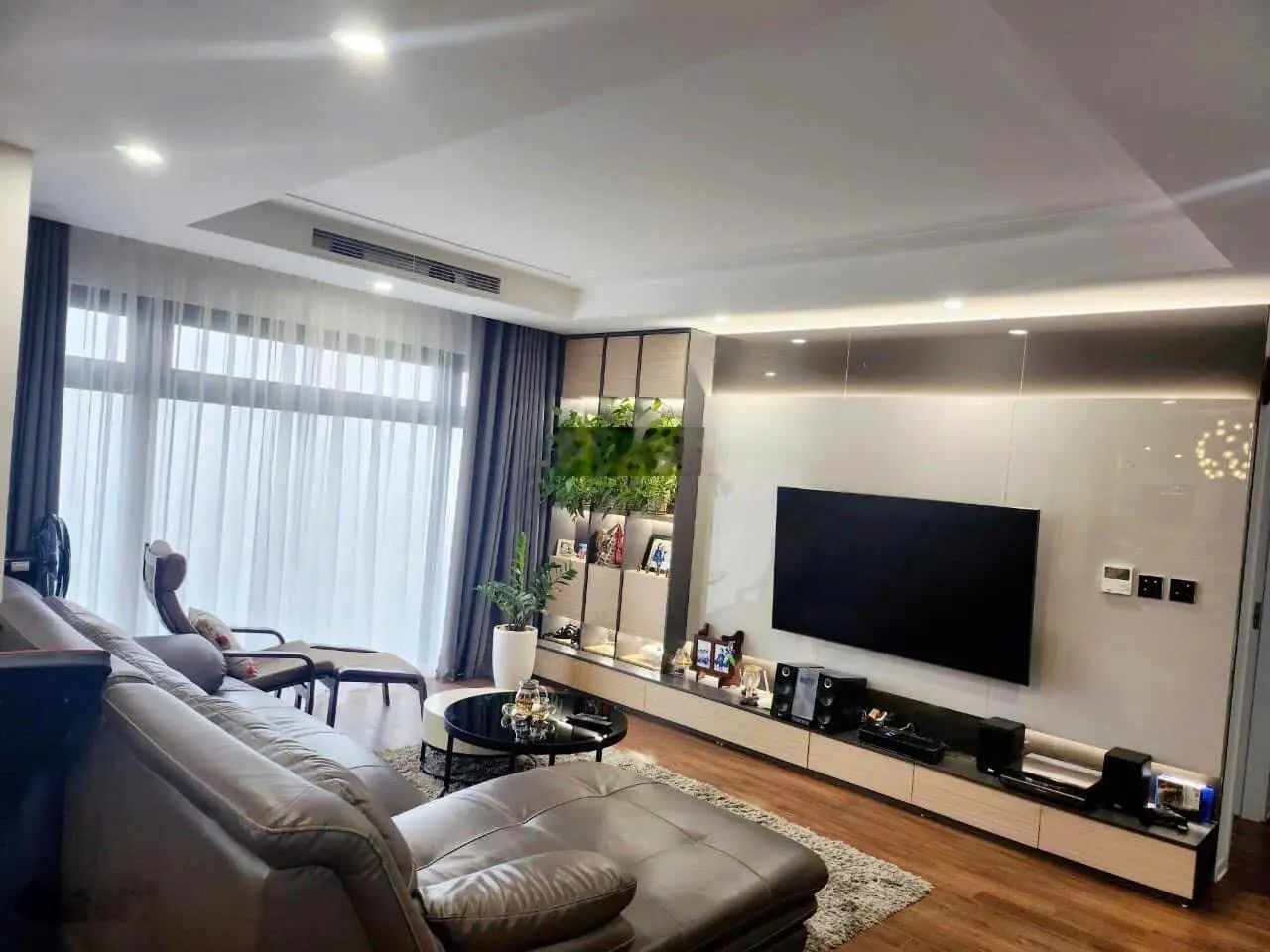 Bán căn 150m Park Premium Ecopark có thang máy riêng view sân golf giá chỉ 10 tỷ Liên hệ 0862 292 ***